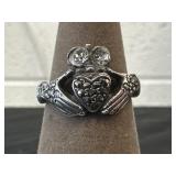 Vintage sterling silver Claddagh ring size 7