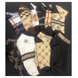 10 pairs of new socks