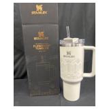 New Stanley flow state tumbler 40oz
