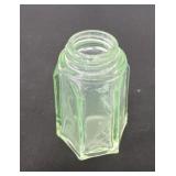 4ï¿½ uranium glass shaker