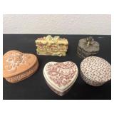 5 trinket boxes