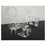 7ï¿½ and 3ï¿½ glas swans with 2 3.5ï¿½ glass chairs