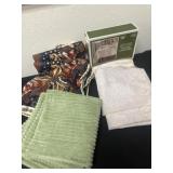 New tablecloth and throw pillow covers