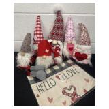 Group of valentines gnomes