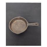 3.5 inch miniature cast iron skillet