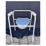 3-in-1 bedside commode chair