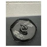 6.5ï¿½ Vintage 1930s Black Amethyst Glass Serving