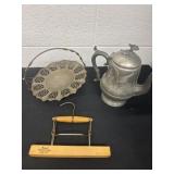 9ï¿½ pewter teapot with 2 leg bowl and hanger