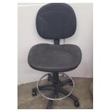 Black office chair