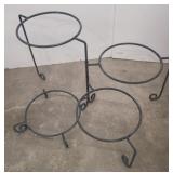 Four pot metal planter