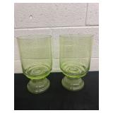 2 10.5ï¿½ green glass vases