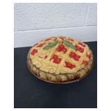 11ï¿½ pie plate has some chips