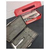 Tire chains with power kraft