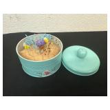Pin cushion tin