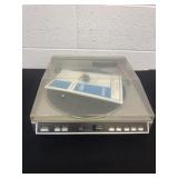 Realistic turntable.