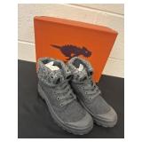 New size 6.5 rocket dog shoes