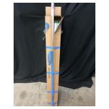 Box of around 30 Philip Light bulb Bars