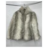 Cheyenne By Hillmoon Faux Fur Coat size Small