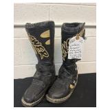 Size 12 vintage answer motorocross boots