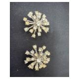 2 1.5ï¿½ rhinestone pins