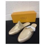 New size 11 musshoe slide shoes