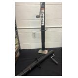 Rv jacks with hitch and 1 with no foot