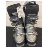 Head super Marco steel ski boots size 8.5 men and