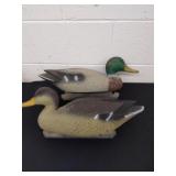 2 G&H plastic duct decoys the hen does have
