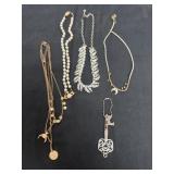 4. Necklaces with keychain