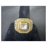 Size 11 menï¿½s gold-toned  men's signet ring with