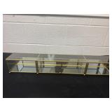 29ï¿½x5ï¿½ x 4ï¿½ glass display has crack