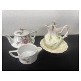 Teapot and bowl and pitcher 5ï¿½ chipped