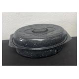 12ï¿½ vintage-, blue and white speckled enamelware