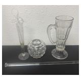 Glass cup, jar and glass stick has chips