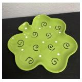 8.5ï¿½  clover plate