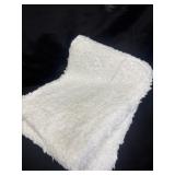 New white bathroom rug