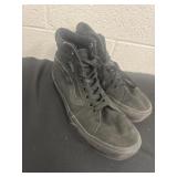 Size 9 black Vans
