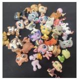 Group of My littlest pet shop figurines