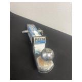 Reese tow power  hitch and ball