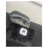 2 airplane travel blankets
