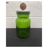 7ï¿½ vintage green glass apothecary jar