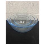 3 glass mixing bowls
