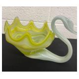 vintage hand-blown art glass swan bowl 11ï¿½