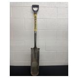 Trench shovel