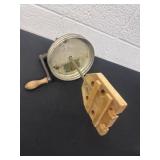 5ï¿½ Dazey butter churn lid