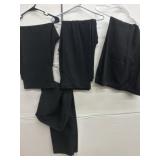 Group of Womenï¿½s Pants Two 22s, 3X