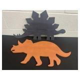 2 wood dinosaurs 23ï¿½