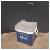 62Q Igloo cooler on wheels