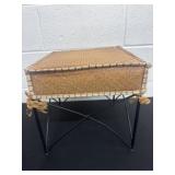 12ï¿½x12ï¿½x12ï¿½  stool