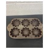 Vintage Cast Iron 6 Cup Mini Bundt Cakes Muffin